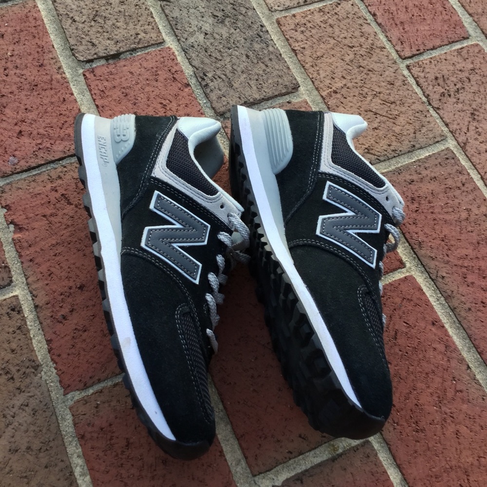New Balance Sneakers